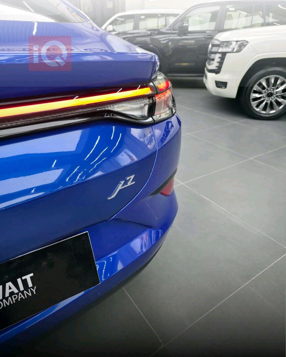 جاك J7